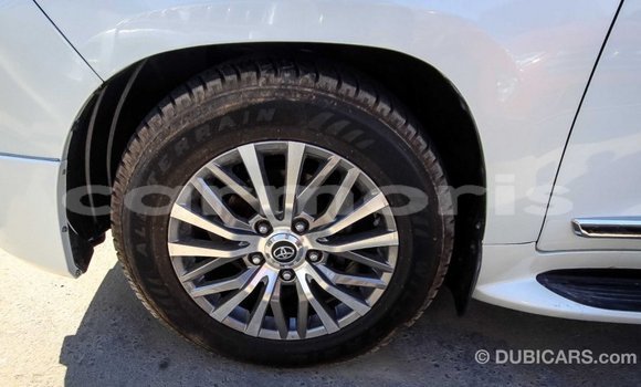 Buy Import Toyota Land Cruiser White Car in Import - Dubai in Agalega Islands Buy Import Toyota Land Cruiser White Car in Import - Dubai in Agalega Islands