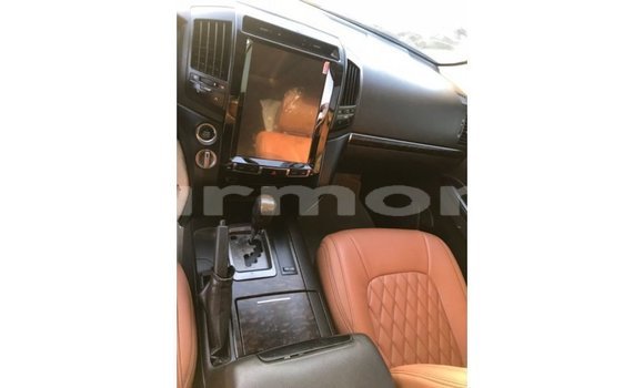 Buy Import Toyota Land Cruiser Black Car in Import - Dubai in Agalega Islands Buy Import Toyota Land Cruiser Black Car in Import - Dubai in Agalega Islands