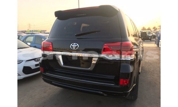 Buy Import Toyota Land Cruiser Black Car in Import - Dubai in Agalega Islands Buy Import Toyota Land Cruiser Black Car in Import - Dubai in Agalega Islands