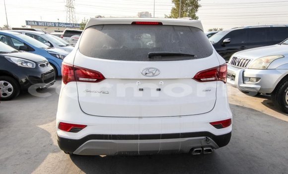 Buy Import Hyundai Santa Fe White Car in Import - Dubai in Agalega Islands Buy Import Hyundai Santa Fe White Car in Import - Dubai in Agalega Islands