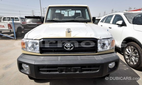 Buy Import Toyota Land Cruiser Beige Car in Import - Dubai in Agalega Islands Buy Import Toyota Land Cruiser Beige Car in Import - Dubai in Agalega Islands