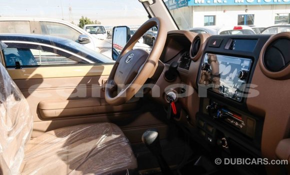 Buy Import Toyota Land Cruiser Beige Car in Import - Dubai in Agalega Islands Buy Import Toyota Land Cruiser Beige Car in Import - Dubai in Agalega Islands