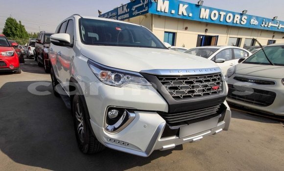 Buy Import Toyota Fortuner White Car in Import - Dubai in Agalega Islands Buy Import Toyota Fortuner White Car in Import - Dubai in Agalega Islands
