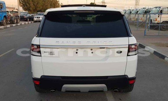 Buy Import Land Rover Range Rover White Car in Import - Dubai in Agalega Islands Buy Import Land Rover Range Rover White Car in Import - Dubai in Agalega Islands