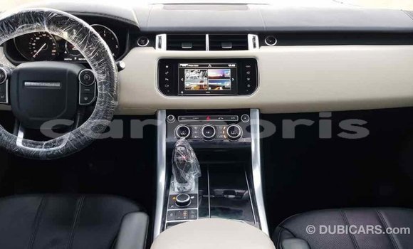 Buy Import Land Rover Range Rover White Car in Import - Dubai in Agalega Islands Buy Import Land Rover Range Rover White Car in Import - Dubai in Agalega Islands