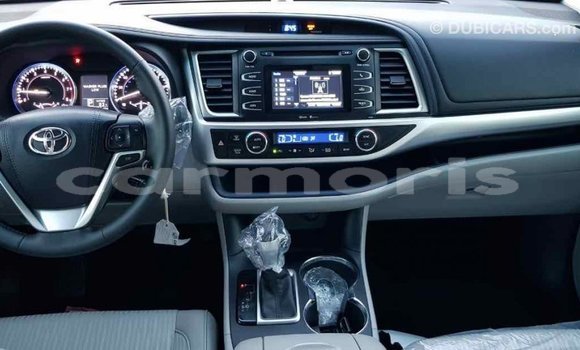 Buy Import Toyota Highlander Other Car in Import - Dubai in Agalega Islands Buy Import Toyota Highlander Other Car in Import - Dubai in Agalega Islands