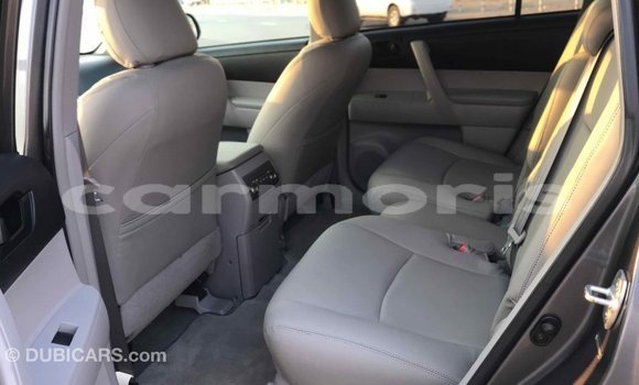 Buy Import Toyota Highlander Other Car in Import - Dubai in Agalega Islands Buy Import Toyota Highlander Other Car in Import - Dubai in Agalega Islands