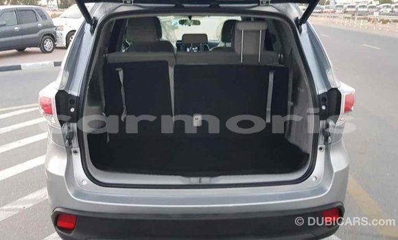 Buy Import Toyota Highlander Other Car in Import - Dubai in Agalega Islands Buy Import Toyota Highlander Other Car in Import - Dubai in Agalega Islands