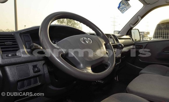 Buy Import Toyota Hiace White Car in Import - Dubai in Agalega Islands Buy Import Toyota Hiace White Car in Import - Dubai in Agalega Islands
