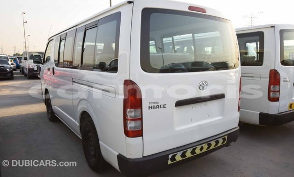 Buy Import Toyota Hiace White Car in Import - Dubai in Agalega Islands Buy Import Toyota Hiace White Car in Import - Dubai in Agalega Islands