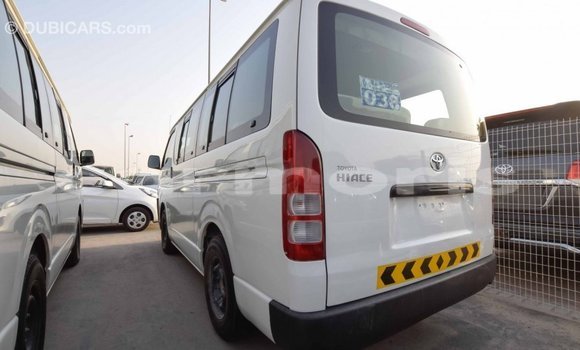 Buy Import Toyota Hiace White Car in Import - Dubai in Agalega Islands Buy Import Toyota Hiace White Car in Import - Dubai in Agalega Islands