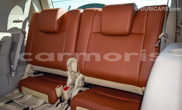 Buy Import Toyota Prado White Car in Import - Dubai in Agalega Islands Buy Import Toyota Prado White Car in Import - Dubai in Agalega Islands