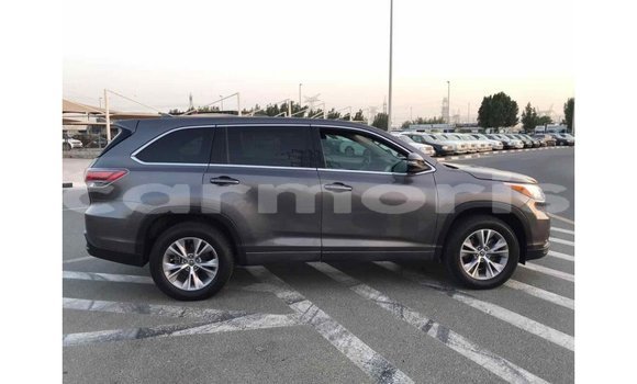 Buy Import Toyota Highlander Other Car in Import - Dubai in Agalega Islands Buy Import Toyota Highlander Other Car in Import - Dubai in Agalega Islands