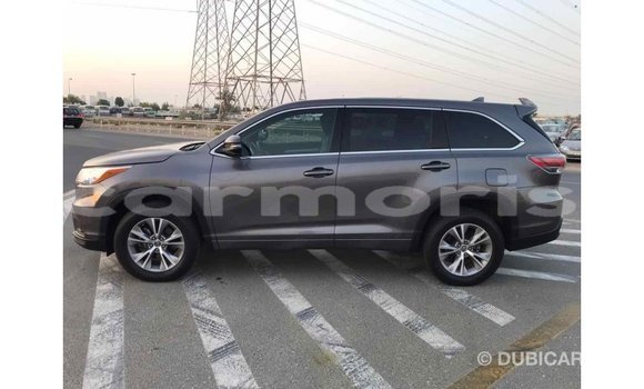 Buy Import Toyota Highlander Other Car in Import - Dubai in Agalega Islands Buy Import Toyota Highlander Other Car in Import - Dubai in Agalega Islands
