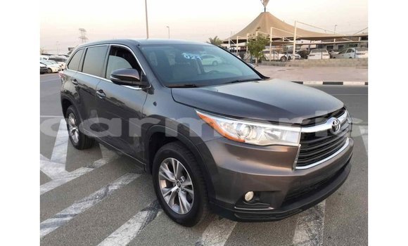 Buy Import Toyota Highlander Other Car in Import - Dubai in Agalega Islands Buy Import Toyota Highlander Other Car in Import - Dubai in Agalega Islands
