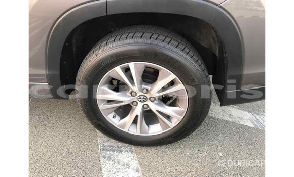 Buy Import Toyota Highlander Other Car in Import - Dubai in Agalega Islands Buy Import Toyota Highlander Other Car in Import - Dubai in Agalega Islands