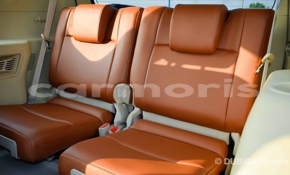 Buy Import Toyota Prado White Car in Import - Dubai in Agalega Islands Buy Import Toyota Prado White Car in Import - Dubai in Agalega Islands