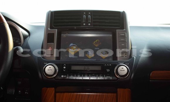 Acheter Import Voiture Toyota Prado Blanc à Import - Dubai, Îles Agalega Acheter Import Voiture Toyota Prado Blanc à Import - Dubai, Îles Agalega