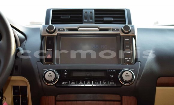 Acheter Import Voiture Toyota Prado Blanc à Import - Dubai, Îles Agalega Acheter Import Voiture Toyota Prado Blanc à Import - Dubai, Îles Agalega