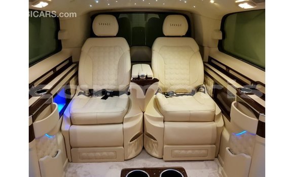 Buy Import Mercedes-Benz 250 Black Car in Import - Dubai in Agalega Islands Buy Import Mercedes-Benz 250 Black Car in Import - Dubai in Agalega Islands