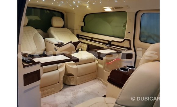 Buy Import Mercedes-Benz 250 Black Car in Import - Dubai in Agalega Islands Buy Import Mercedes-Benz 250 Black Car in Import - Dubai in Agalega Islands