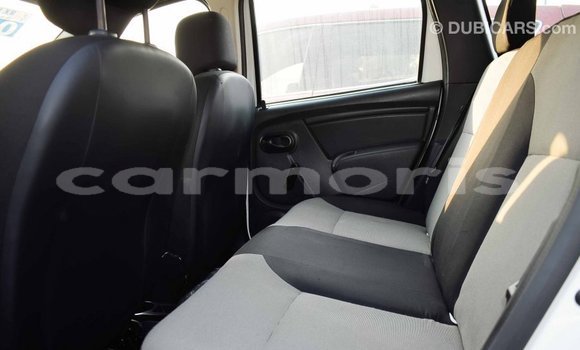 Buy Import Renault Duster White Car in Import - Dubai in Agalega Islands Buy Import Renault Duster White Car in Import - Dubai in Agalega Islands