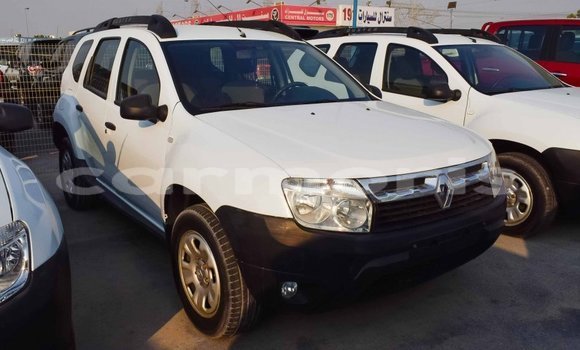 Medium with watermark renault duster agalega islands import dubai 2481