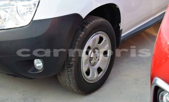 Buy Import Renault Duster White Car in Import - Dubai in Agalega Islands Buy Import Renault Duster White Car in Import - Dubai in Agalega Islands
