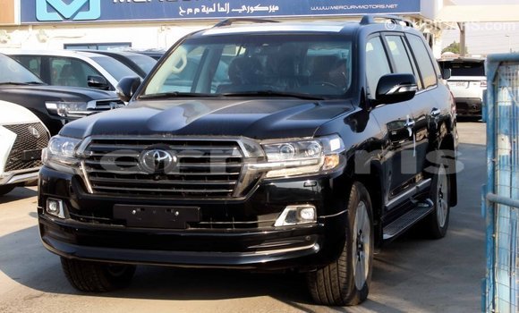 Acheter Import Voiture Toyota Land Cruiser Noir à Import - Dubai, Îles Agalega Acheter Import Voiture Toyota Land Cruiser Noir à Import - Dubai, Îles Agalega