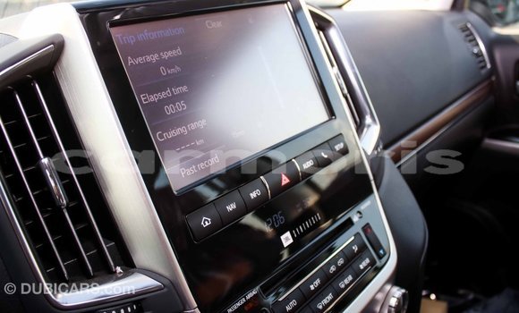 Acheter Import Voiture Toyota Land Cruiser Noir à Import - Dubai, Îles Agalega Acheter Import Voiture Toyota Land Cruiser Noir à Import - Dubai, Îles Agalega