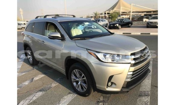Buy Import Toyota Highlander Other Car in Import - Dubai in Agalega Islands Buy Import Toyota Highlander Other Car in Import - Dubai in Agalega Islands