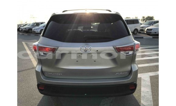 Buy Import Toyota Highlander Other Car in Import - Dubai in Agalega Islands Buy Import Toyota Highlander Other Car in Import - Dubai in Agalega Islands