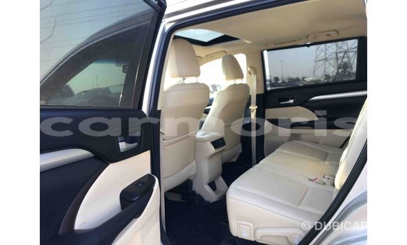 Buy Import Toyota Highlander Other Car in Import - Dubai in Agalega Islands Buy Import Toyota Highlander Other Car in Import - Dubai in Agalega Islands