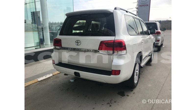 Big with watermark toyota land cruiser agalega islands import dubai 2507