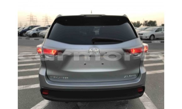 Buy Import Toyota Highlander Other Car in Import - Dubai in Agalega Islands Buy Import Toyota Highlander Other Car in Import - Dubai in Agalega Islands