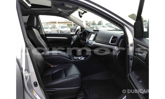 Buy Import Toyota Highlander Other Car in Import - Dubai in Agalega Islands Buy Import Toyota Highlander Other Car in Import - Dubai in Agalega Islands