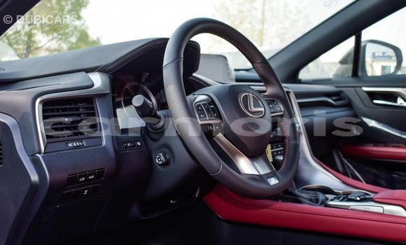 Acheter Import Voiture Lexus RX 300 Blanc à Import - Dubai, Îles Agalega Acheter Import Voiture Lexus RX 300 Blanc à Import - Dubai, Îles Agalega