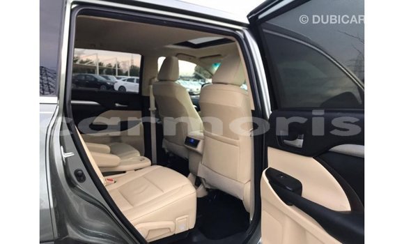 Buy Import Toyota Highlander Other Car in Import - Dubai in Agalega Islands Buy Import Toyota Highlander Other Car in Import - Dubai in Agalega Islands