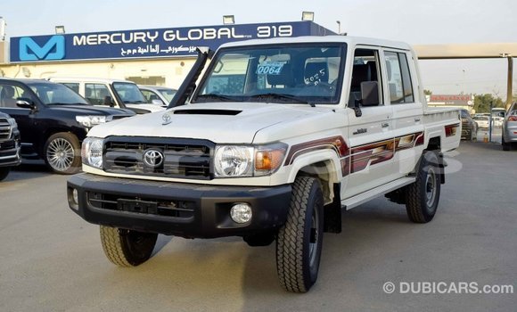 Buy Import Toyota Land Cruiser White Car in Import - Dubai in Agalega Islands Buy Import Toyota Land Cruiser White Car in Import - Dubai in Agalega Islands
