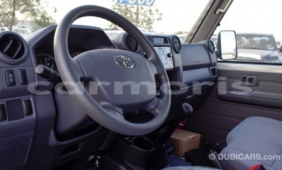 Buy Import Toyota Land Cruiser White Car in Import - Dubai in Agalega Islands Buy Import Toyota Land Cruiser White Car in Import - Dubai in Agalega Islands