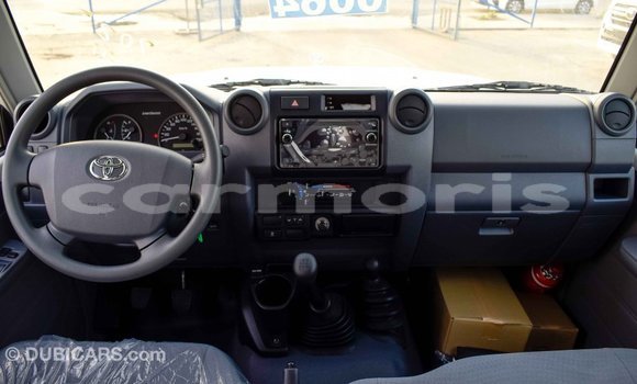 Buy Import Toyota Land Cruiser White Car in Import - Dubai in Agalega Islands Buy Import Toyota Land Cruiser White Car in Import - Dubai in Agalega Islands