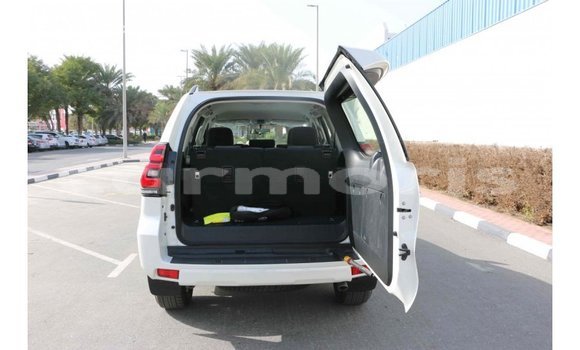 Buy Import Toyota Prado White Car in Import - Dubai in Agalega Islands Buy Import Toyota Prado White Car in Import - Dubai in Agalega Islands