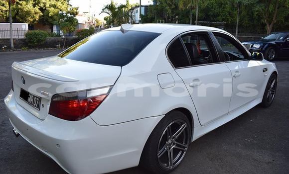 Acheter Occasion Voiture BMW 5–Series Blanc à Port Louis, Port Louis District Acheter Occasion Voiture BMW 5–Series Blanc à Port Louis, Port Louis District