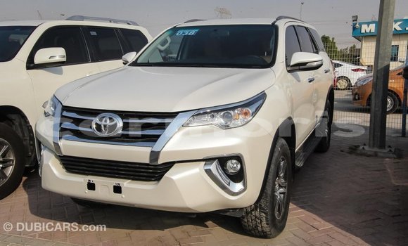 Buy Import Toyota Fortuner White Car in Import - Dubai in Agalega Islands Buy Import Toyota Fortuner White Car in Import - Dubai in Agalega Islands
