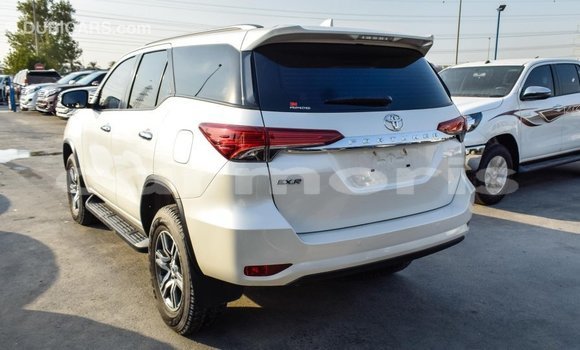 Buy Import Toyota Fortuner White Car in Import - Dubai in Agalega Islands Buy Import Toyota Fortuner White Car in Import - Dubai in Agalega Islands