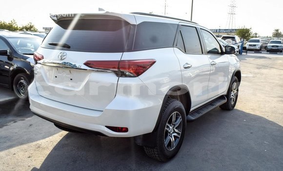 Buy Import Toyota Fortuner White Car in Import - Dubai in Agalega Islands Buy Import Toyota Fortuner White Car in Import - Dubai in Agalega Islands