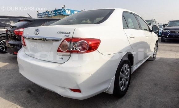Acheter Import Voiture Toyota Corolla Blanc à Import - Dubai, Îles Agalega Acheter Import Voiture Toyota Corolla Blanc à Import - Dubai, Îles Agalega