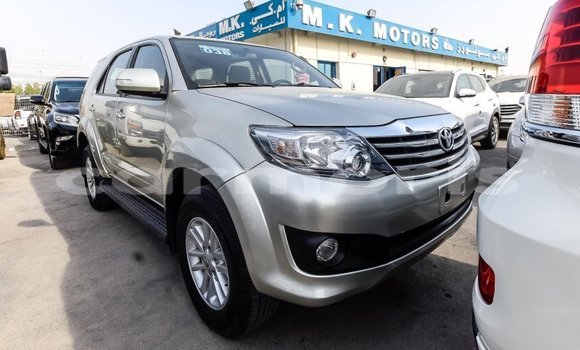 Buy Import Toyota Fortuner Other Car in Import - Dubai in Agalega Islands Buy Import Toyota Fortuner Other Car in Import - Dubai in Agalega Islands