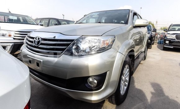 Buy Import Toyota Fortuner Other Car in Import - Dubai in Agalega Islands Buy Import Toyota Fortuner Other Car in Import - Dubai in Agalega Islands