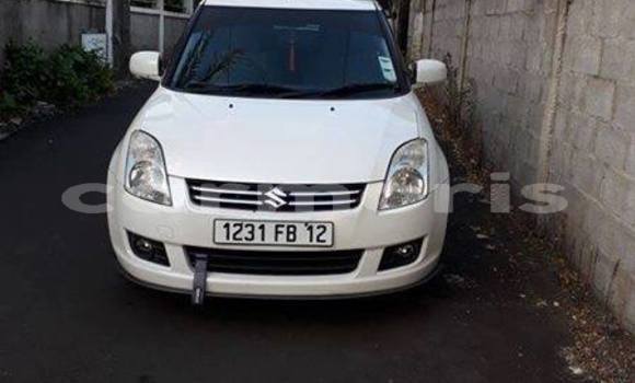 Buy Used Suzuki Swift White Car in Vacoas-Phoenix in Plaines Wilhems District Buy Used Suzuki Swift White Car in Vacoas-Phoenix in Plaines Wilhems District